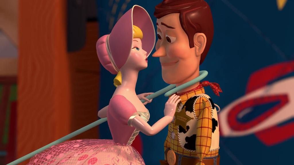 Woody Finds Love With Bo Peep In Toy Story 4 Moviefone 