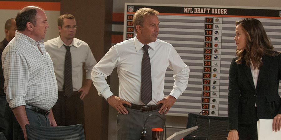 Kevin Costner (center) and Jennifer Garner (right) in 'Draft Day'