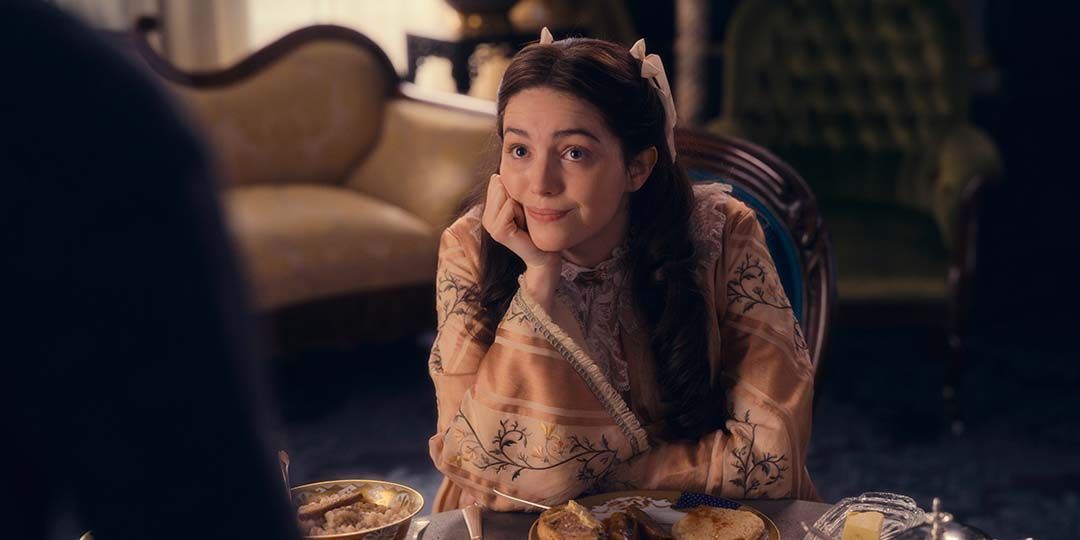 Ella Hunt in 'Dickinson'