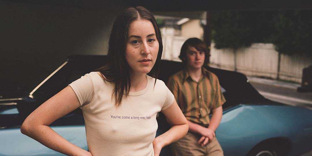 Review: 'Licorice Pizza' Is Paul Thomas Anderson's Latest Masterpiece