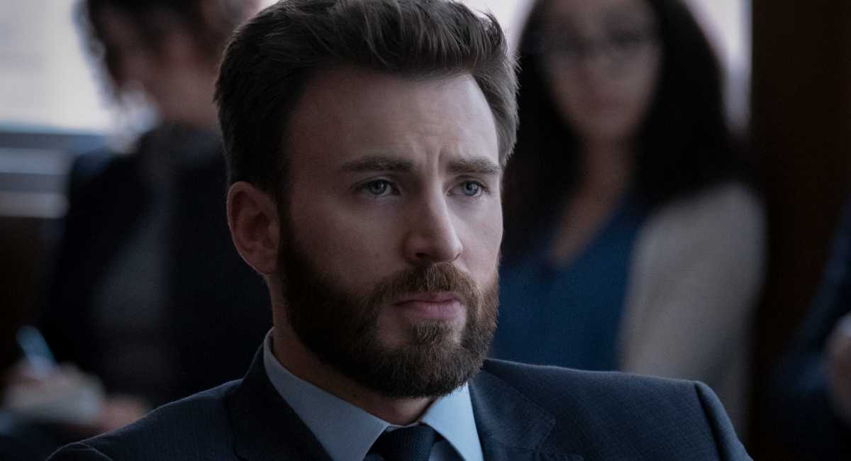Chris Evans Joins Dwayne Johnson in 'Red One'