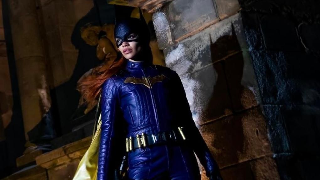Leslie Grace as 'Batgirl'
