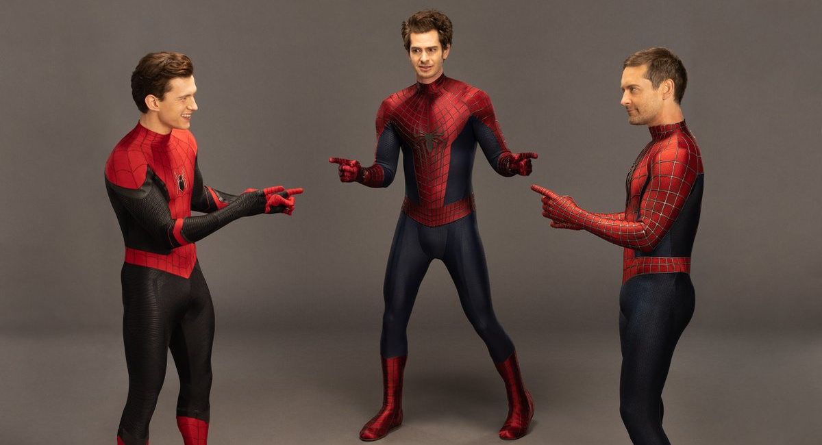 (da esquerda para a direita) Tom Holland, Andrew Garfield e Tobey Maguire de 'Homem-Aranha: Nunca Volta para Casa'.  Retirado do Instagram da Marvel Entertainment.