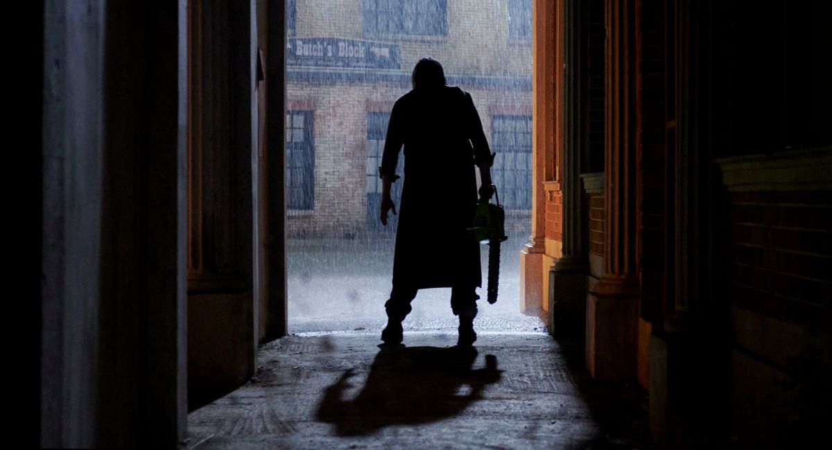 Mark Burnham as Leatherface in Netflix's 'Texas Chainsaw Massacre.'