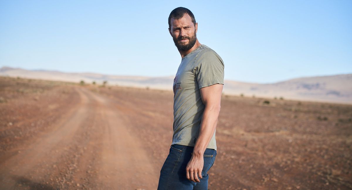 Jamie Dornan in desert