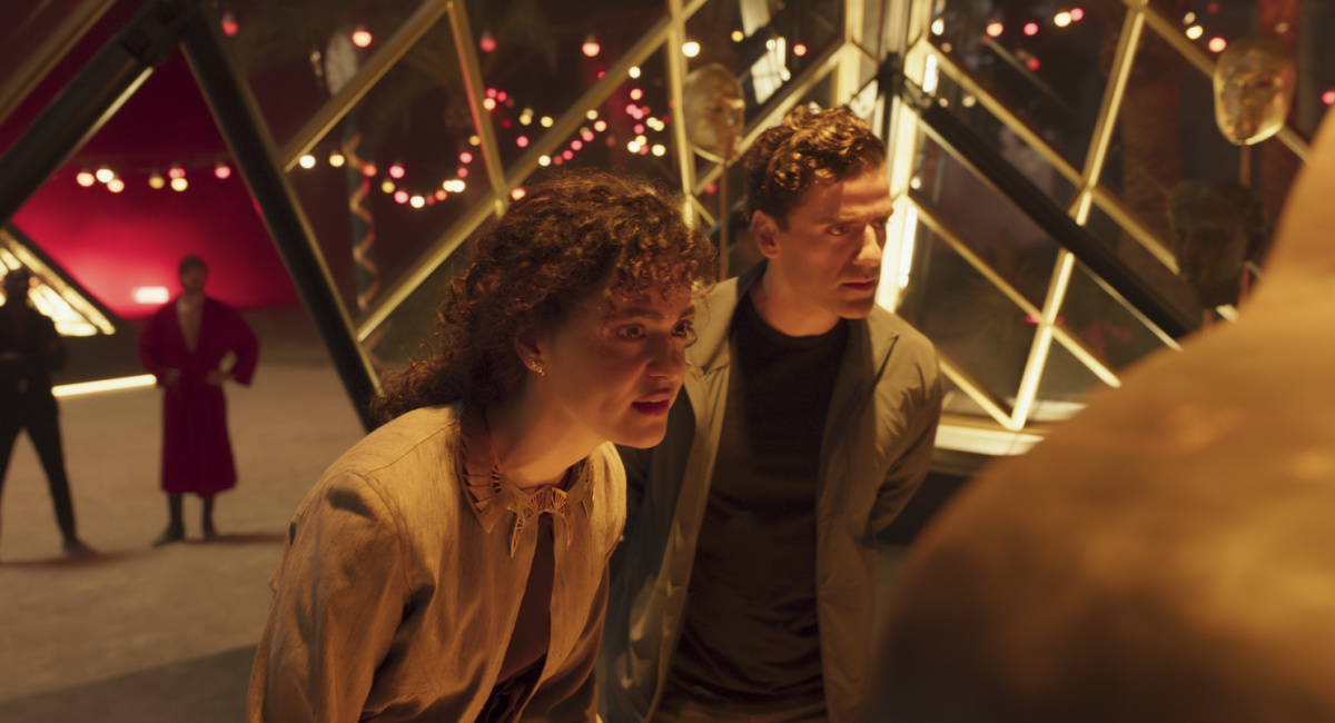 May Calamawy and Oscar Isaac