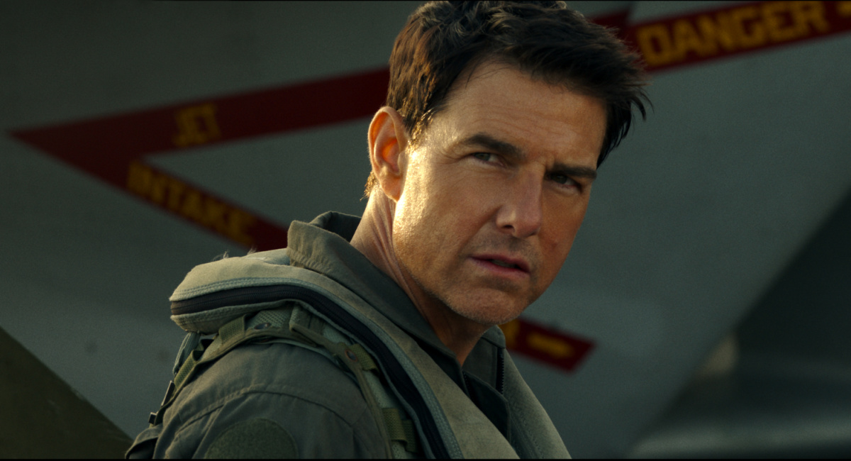 Tom Cruise interpreta al Capitán Pitt "Disidente" Mitchell en Top Gun: Maverick