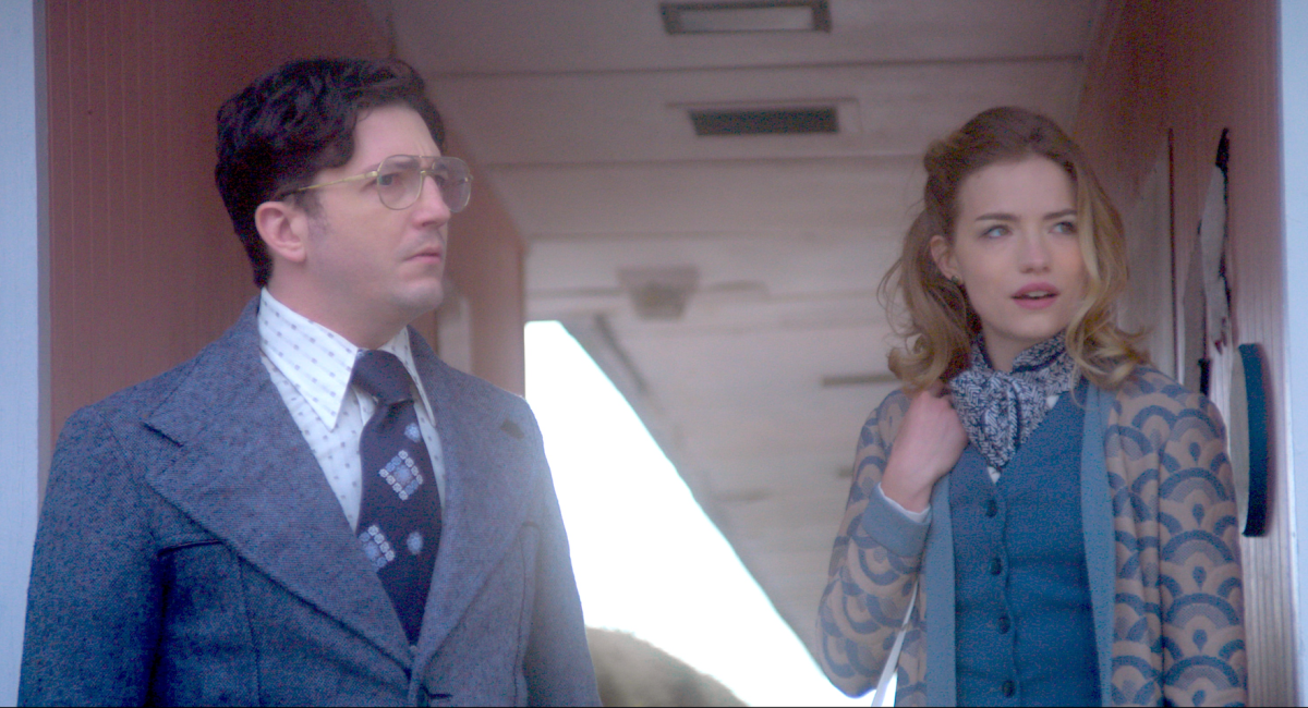 John Magaro and Willa Fitzgerald in '18 1/2.'