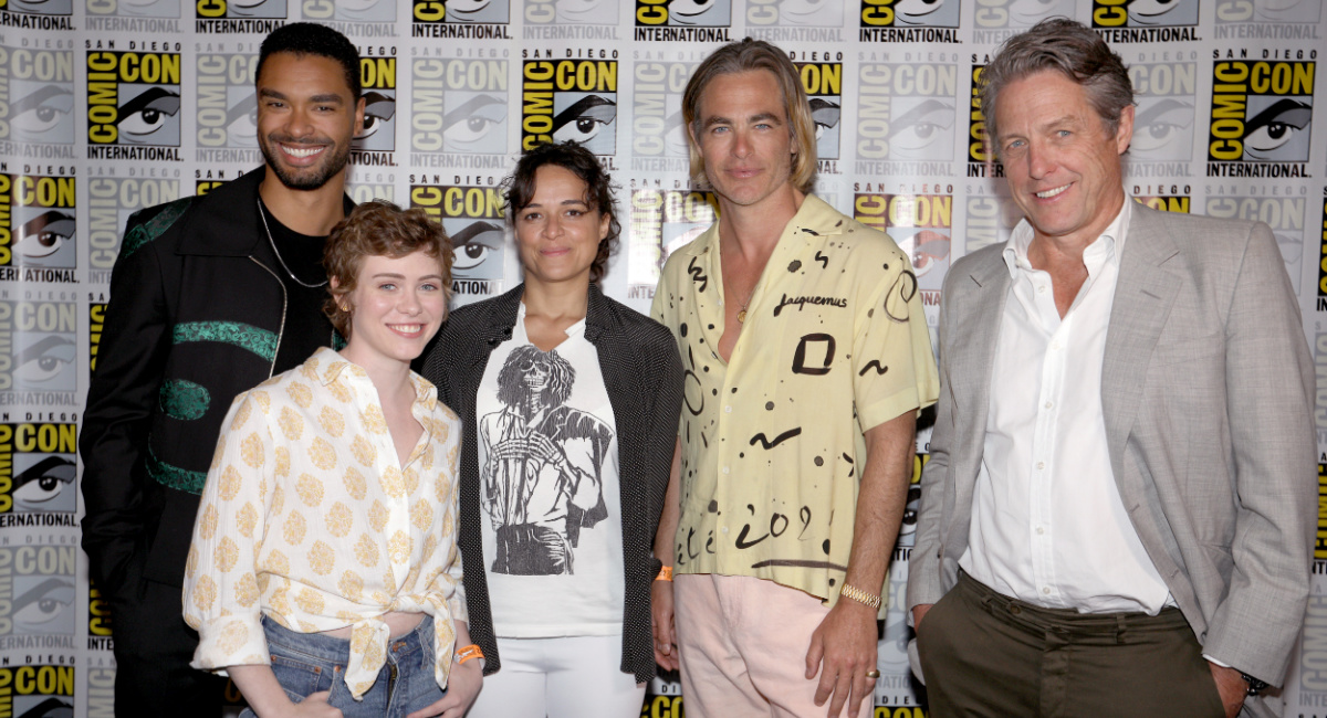 Regé-Jean Page, Sophia Lillis, Michelle Rodriguez, Chris Pine and Hugh Grant from Paramount's 'Dungeons & Dragons: Honor Among Thieves' at San Diego Comic-Con 2022.