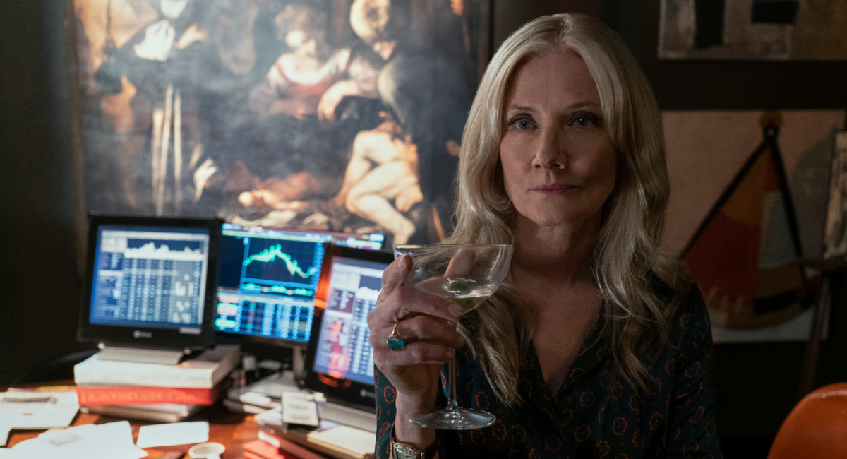 Joely Richardson as Ethel Cripps in Netflix's 'The Sandman.'