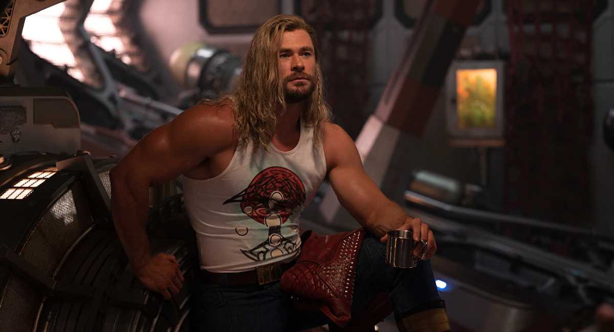 Chris Hemsworth Talks ‘Thor: Love and Thunder’