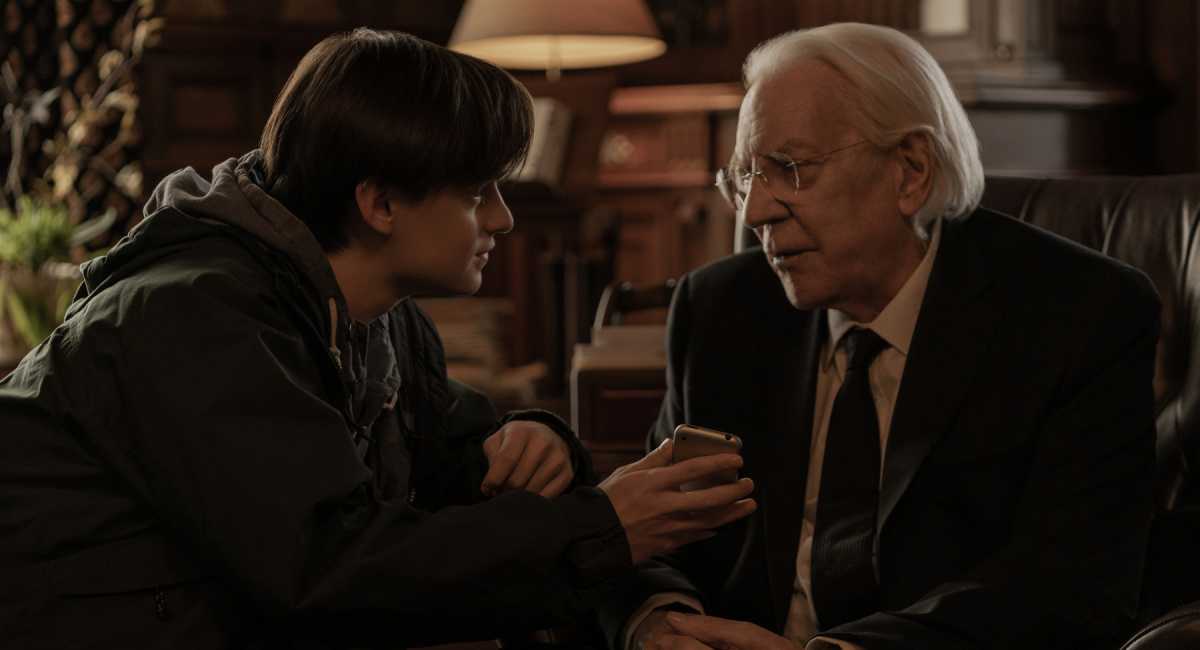 First Trailer for ‘Mr. Harrigan’s Phone’