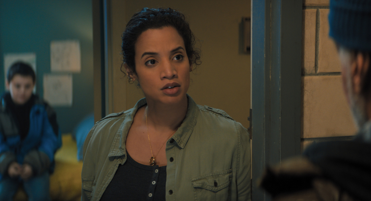 Javon "Wanna" Walton as Sam Cleary and Dascha Polanco as Tiffany Cleary in 'Samaritan.'