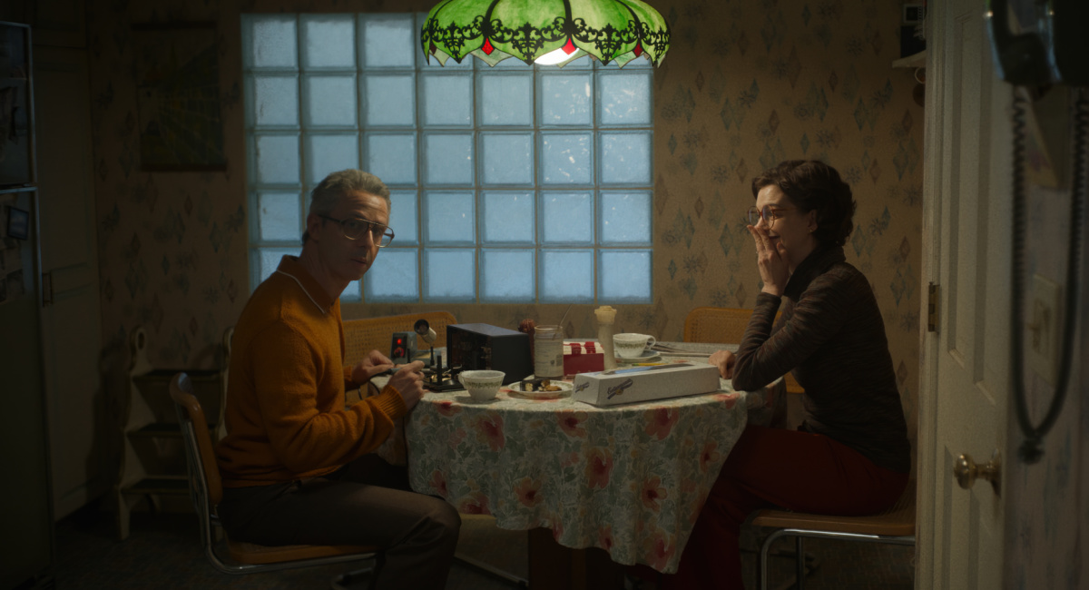 Jeremy Strong as Irving Graff and Anne Hathaway as Esther Graff in director James Gray's 'Armageddon Time,'