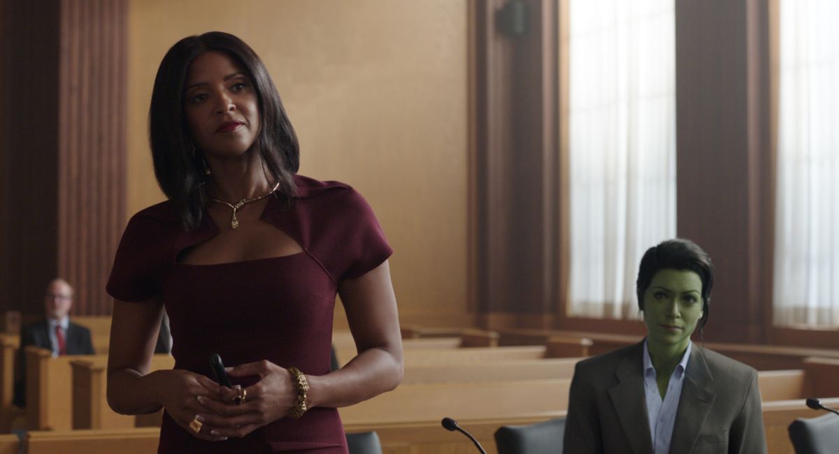 Renée Elise Goldsberry as Mallory Book and Tatiana Maslany as Jennifer "Jen" Walters/She-Hulk in Marvel Studios' 'She-Hulk: Attorney at Law.'