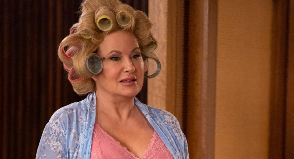 Jennifer Coolidge as Carol Fowler in 'Shotgun Wedding.'