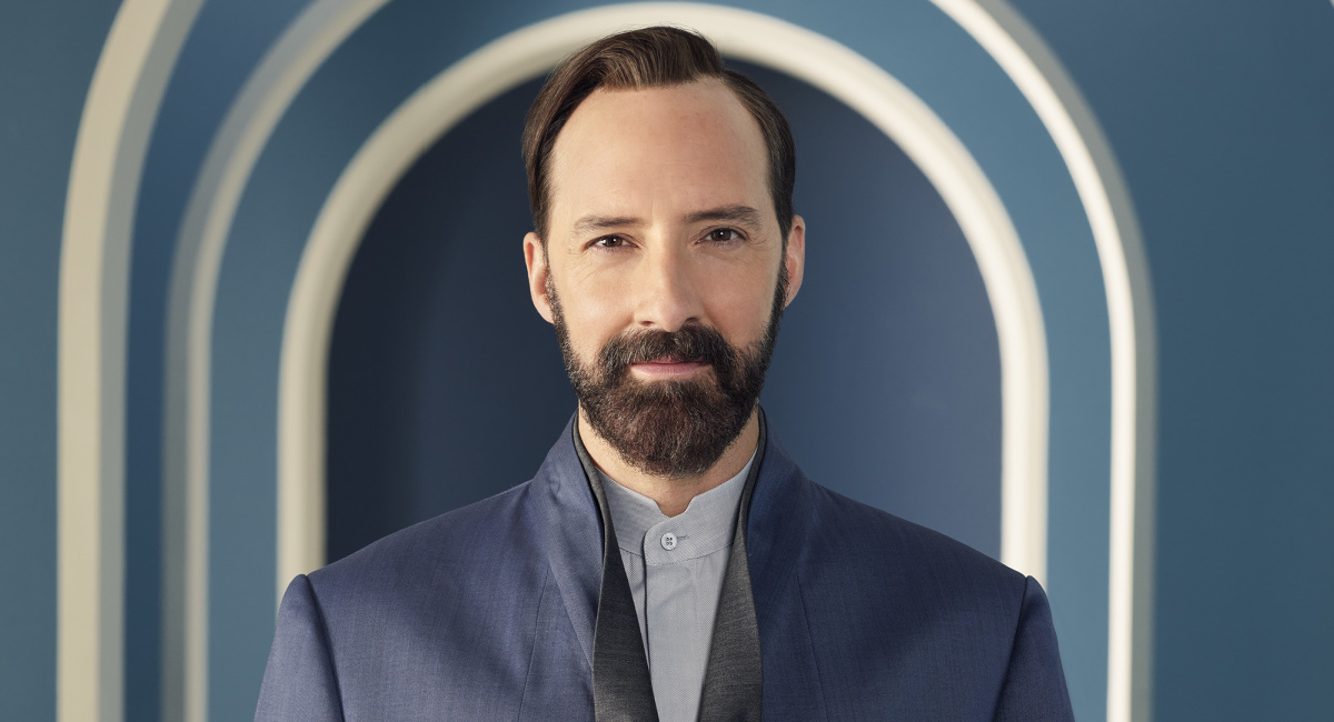 Disney’s “The Mysterious Benedict Society” stars Tony Hale as Mr. Curtain.