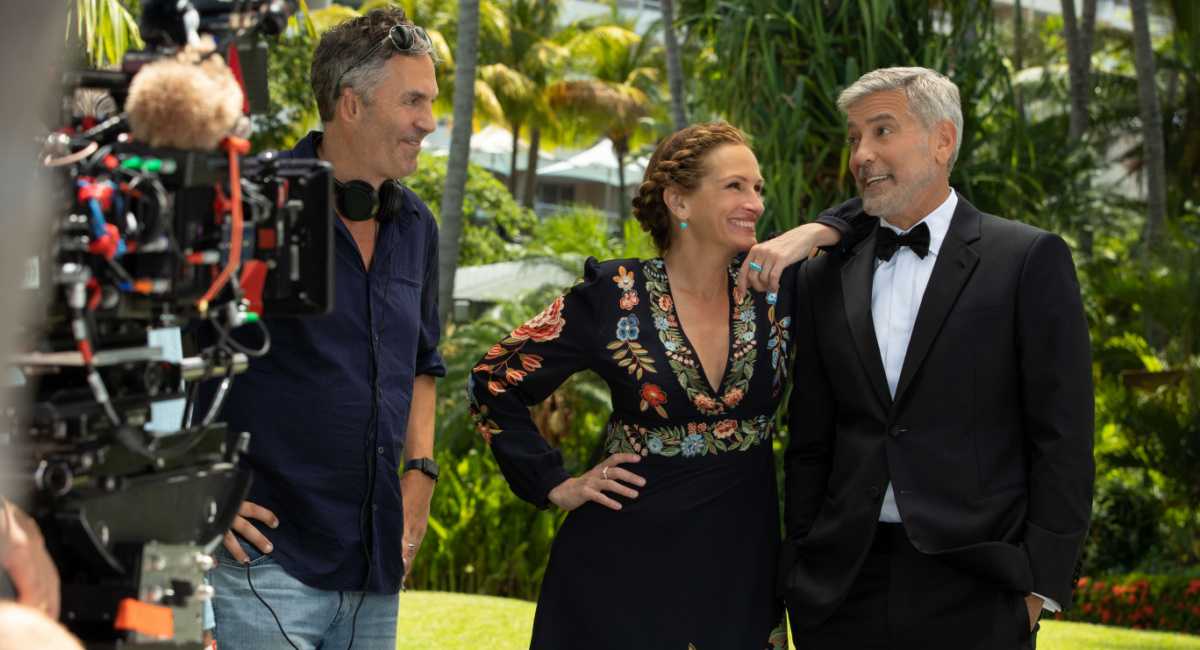 George Clooney and Julia Roberts Argue in the ‘Ticket to Paradise’ Trailer