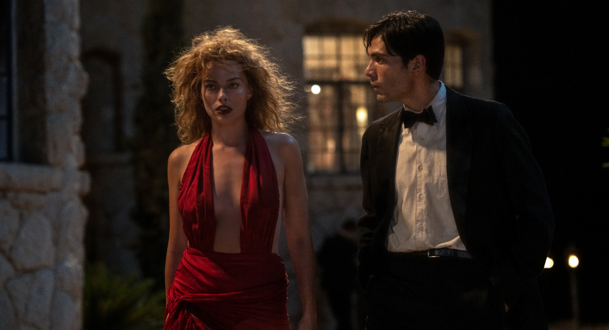 Margot Robbie plays Nellie LaRoy and Diego Calva plays Manny Torres in 'Babylon' from Paramount Pictures.