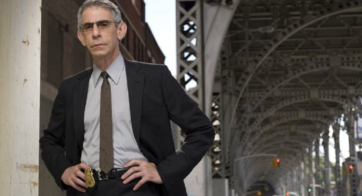 Richard Belzer como John Munch en
