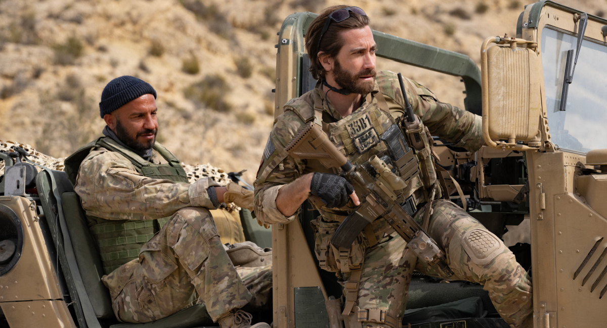 達爾·薩利姆（Dar Salim）飾演艾哈邁德（Ahmed）和傑克·吉倫哈爾（Jake Gyllenhaal）飾演中士。約翰·金利（John Kinley）在盟約中。
