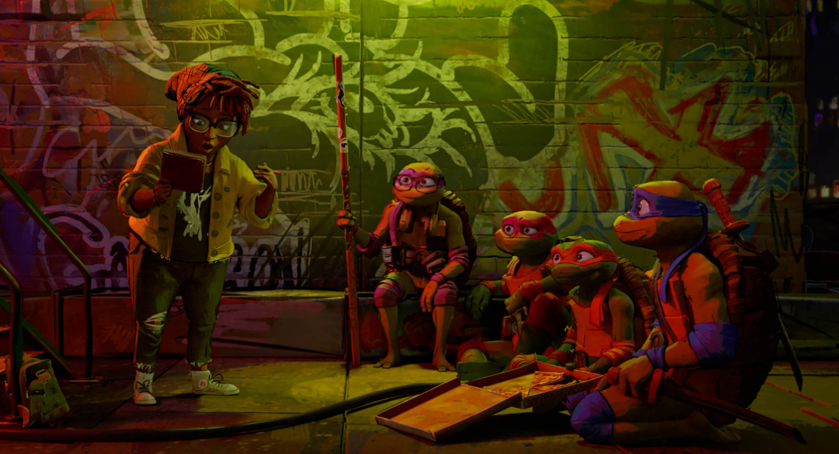 April O'Neill, Donatello, Raphael, Michelangelo e Leonardo na Paramount Pictures e Nickelodeon Films' Point Grey Productions 'Teenage Mutant Ninja Turtles: Mutant Mayhem'.