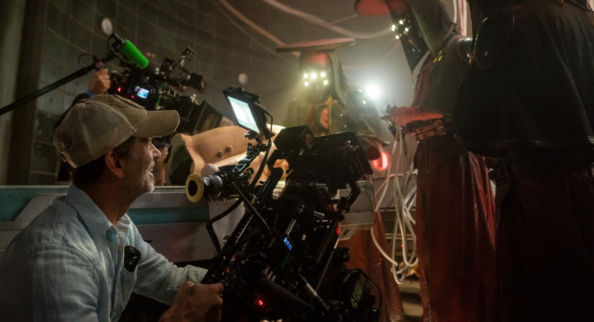 Diretor/roteirista/produtor Zack Snyder no set de 'Rebel Moon'.