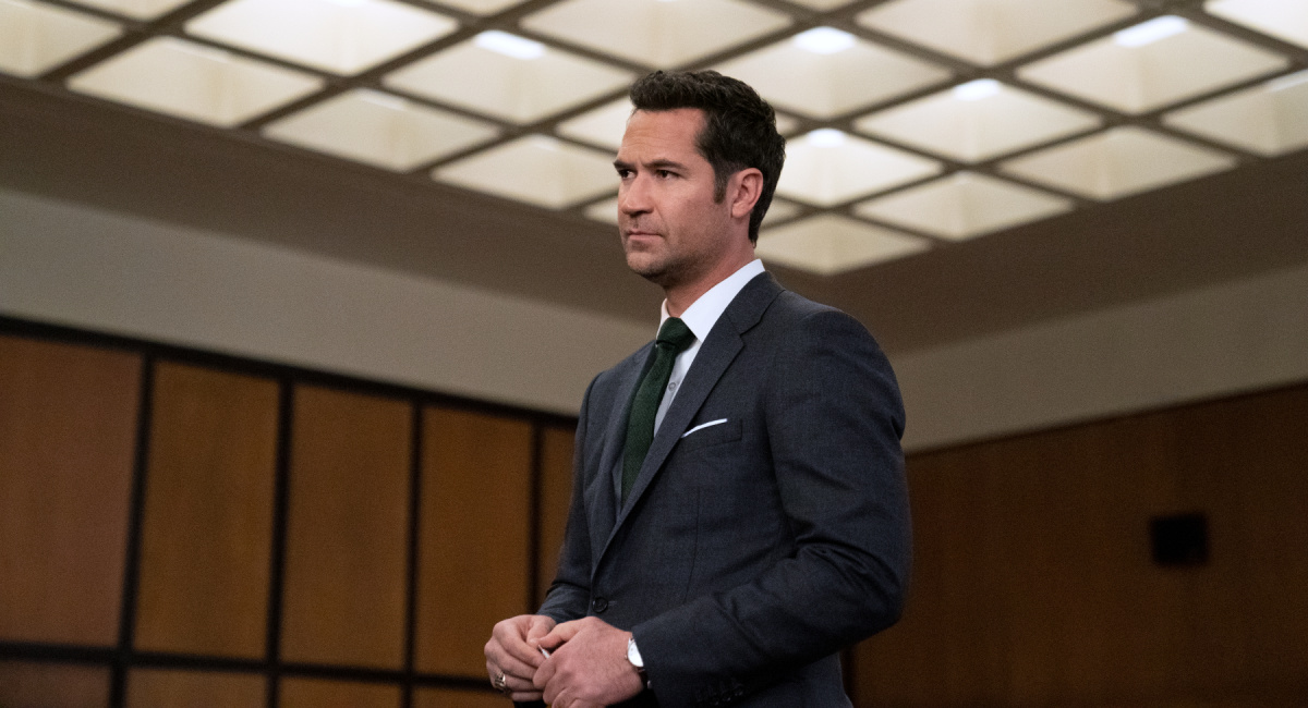 Manuel Garcia-Rulfo as Mickey Haller in 'The Lincoln Lawyer.'
