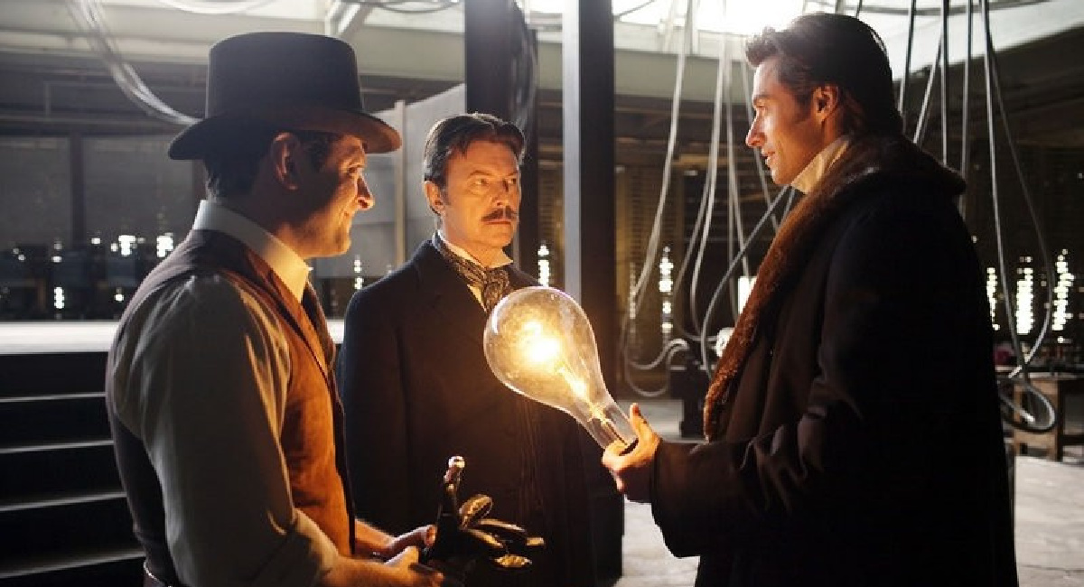 Andy Serkis e Hugh Jackman em 'A Glória' de Christopher Nolan.