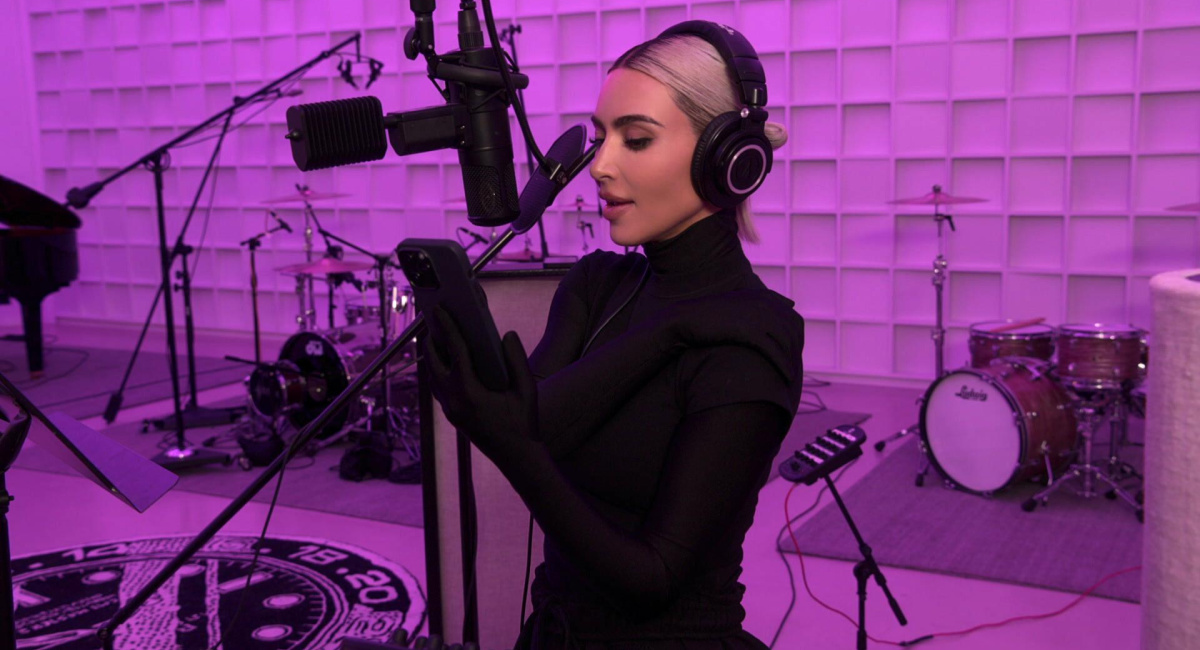 Kim Kardashian in 'The Kardashians' season 4.