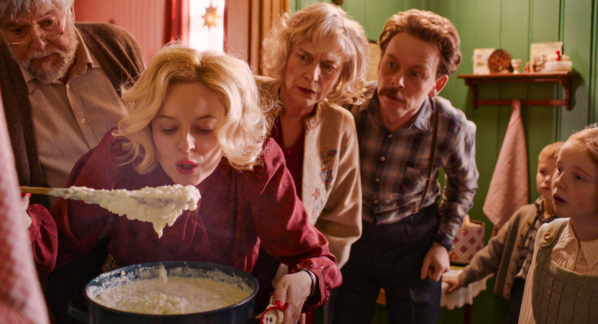'Teddy's Christmas' opens in U.S. theaters on December 1st.