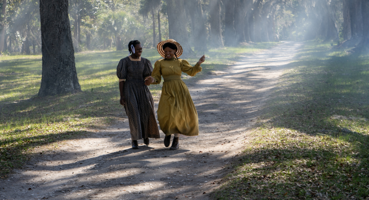 Phylicia Pearl Mpasi as Young Celie and Halle Bailey as Young Nettie in Warner Bros. Pictures’ bold new take on a classic, 'The Color Purple,' a Warner Bros. Pictures release.