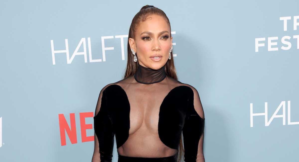 Jennifer Lopez to Star in ‘Kiss of the Spider Woman’