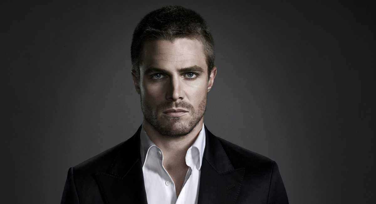 Stephen Amell to Lead the Cast of ‘Suits L.A.’