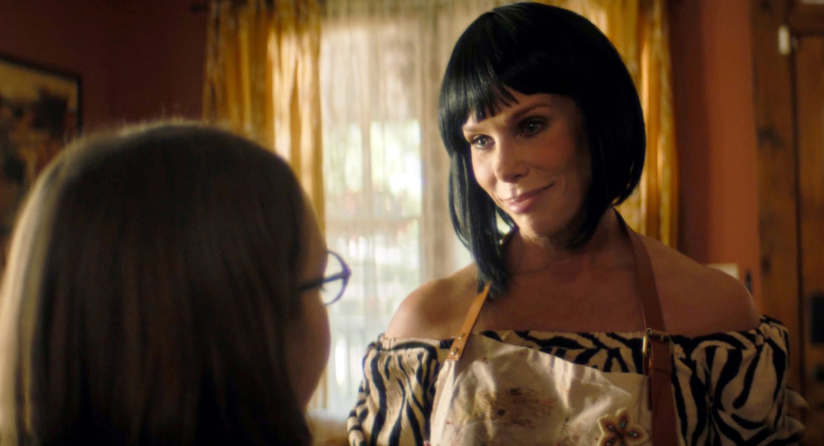 Sophia Reid-Gantzert and Cheryl Hines in 'Popular Theory.'