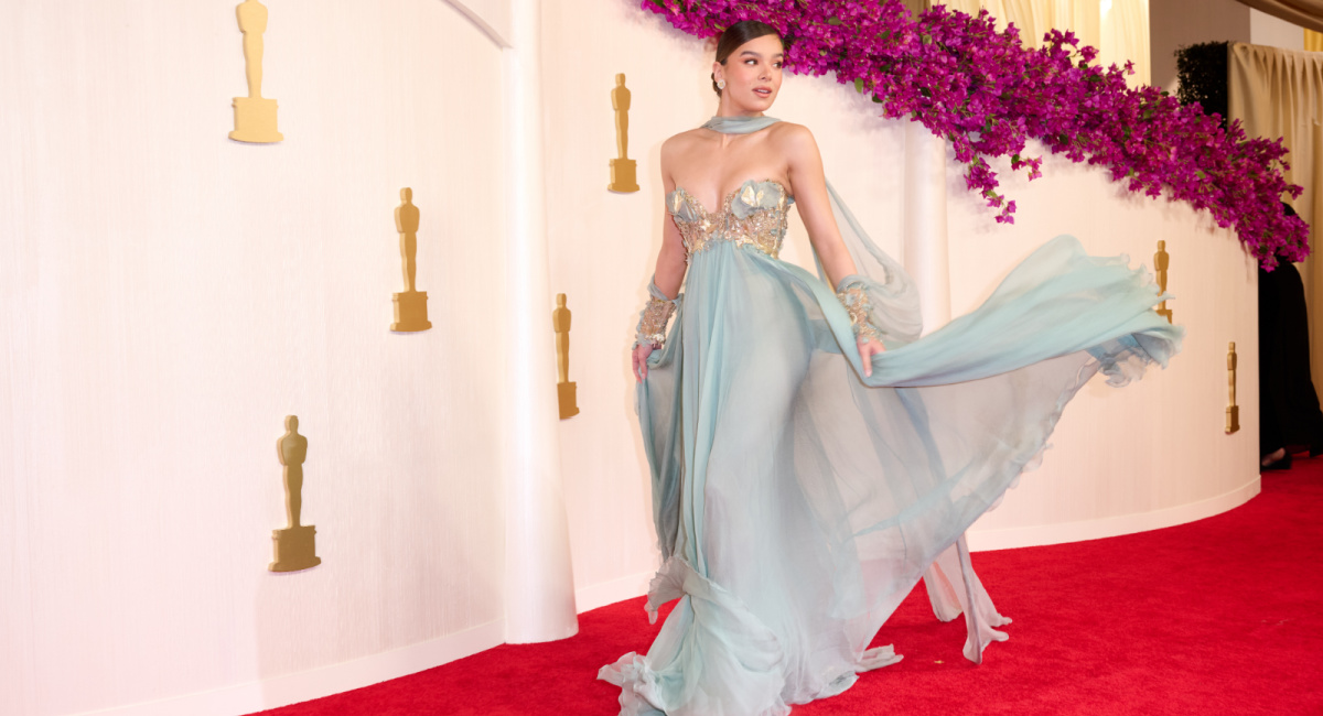 Hailee Steinfeld arrives on the red carpet of the 96th Oscars® at the Dolby® Theatre at Ovation Hollywood on Sunday, March 10, 2024. Credit/Provider: Nick Agro / ©A.M.P.A.S. Copyright: ©A.M.P.A.S.