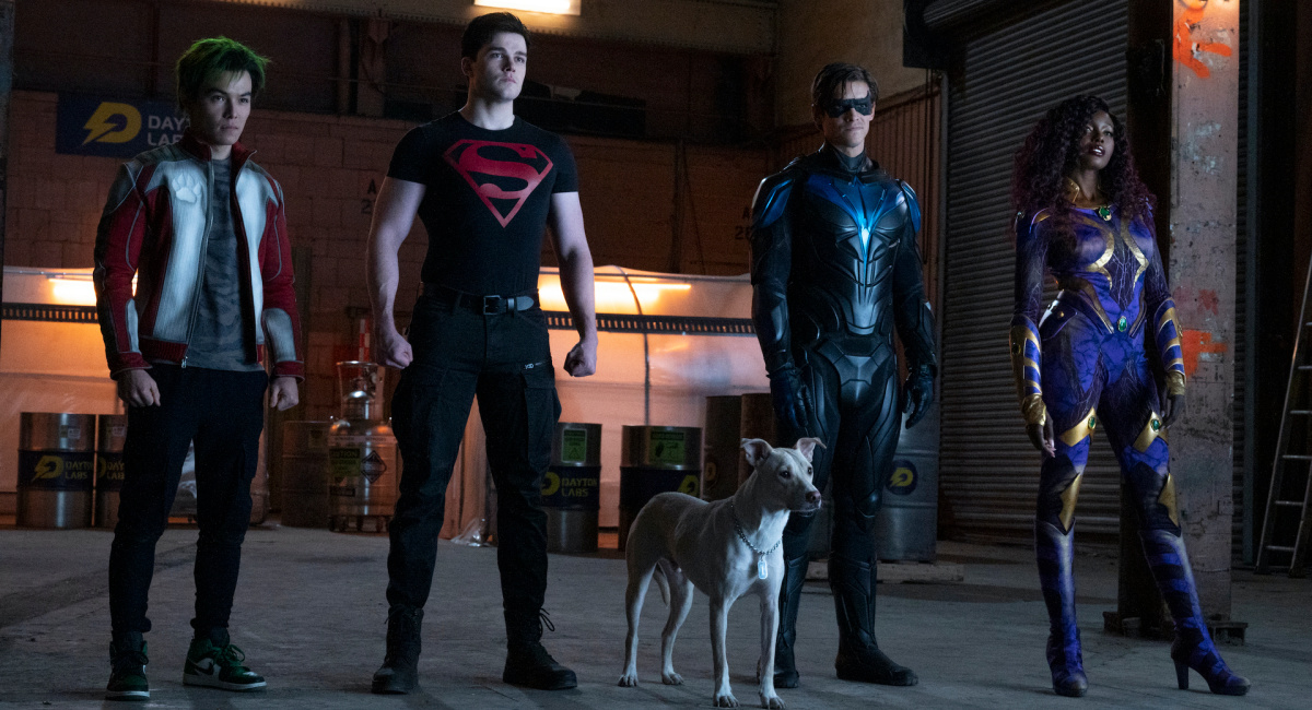 Ryan Potter, Joshua Orpin, Brenton Thwaites, Anna Diop in 'Titans.'
