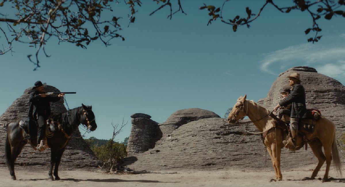 Solly McLeod and Viggo Mortensen in 'The Dead Don't Hurt'.
