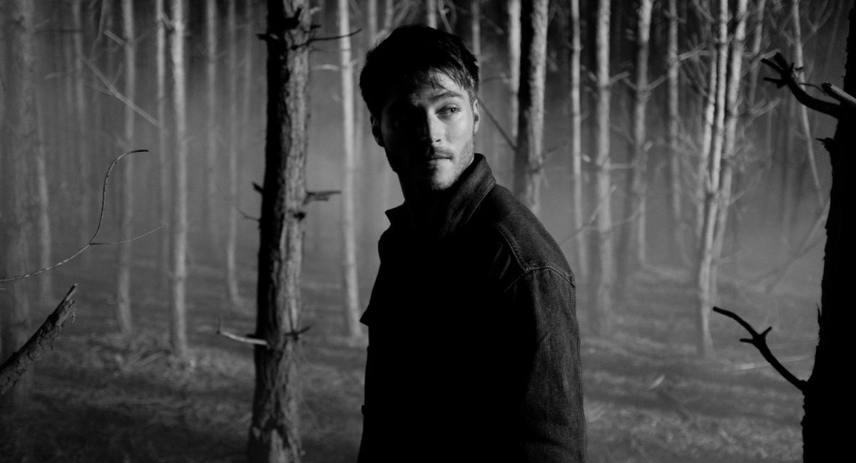 Froy Gutierrez as Ryan in 'The Strangers: Chapter 1.'