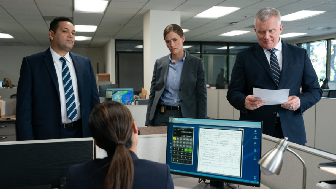 Anthony Michael Hall joins 'Bosch: Legacy' as Special Agent Barron.