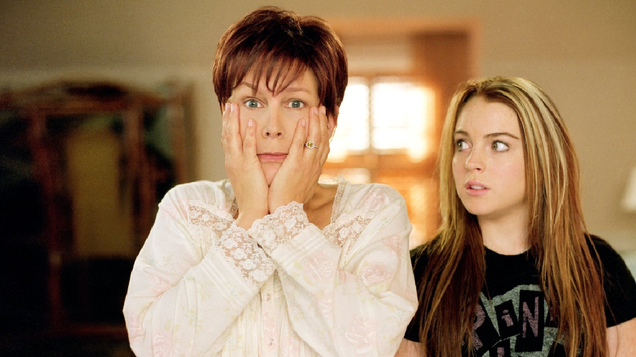 Jamie Lee Curtis and Lindsay Lohan in 'Freaky Friday'.