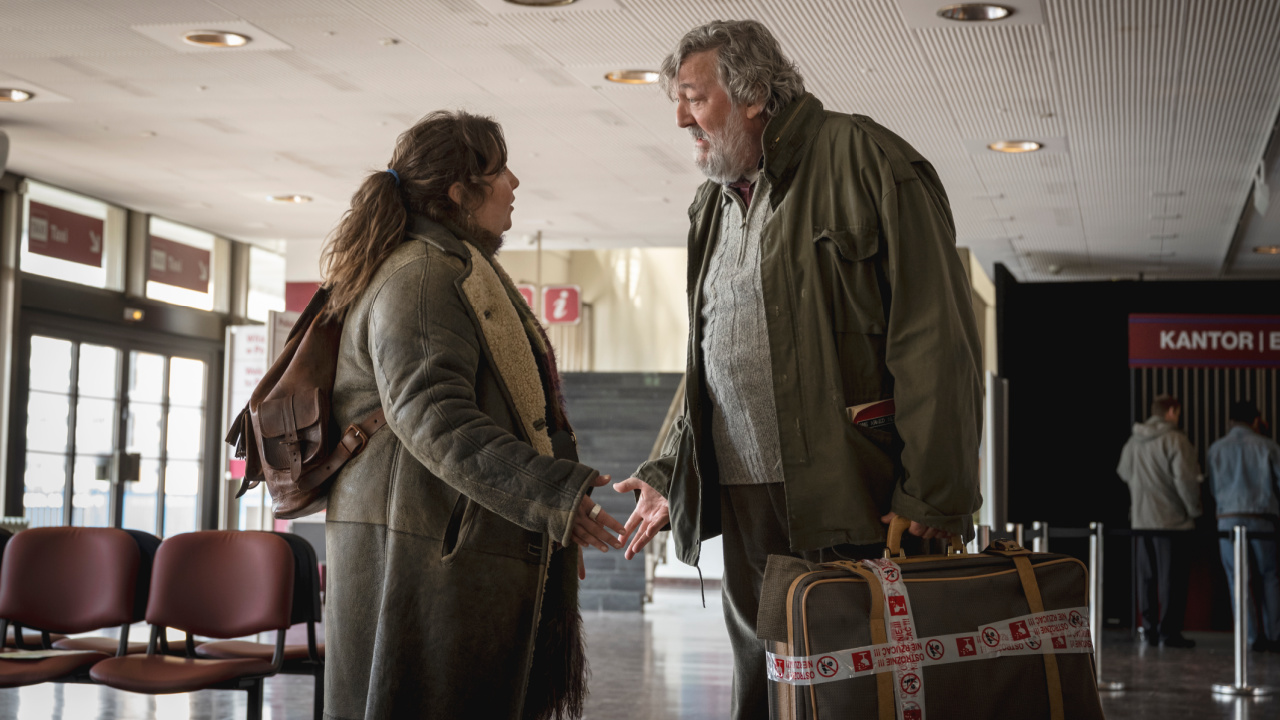 Lena Dunham and Stephen Fry in 'Treasure'.