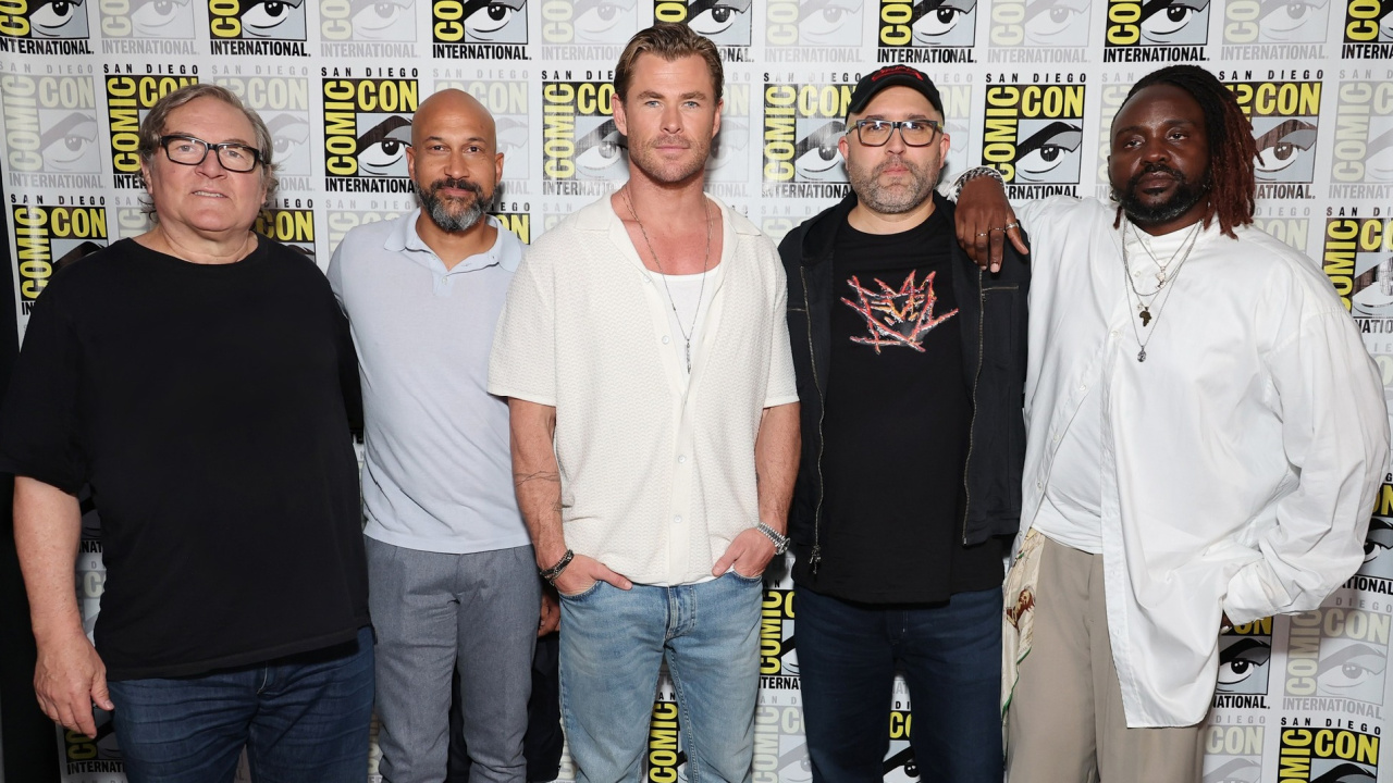 Producer Lorenzo di Bonaventura, Keegan-Michael Key, Chris Hemsworth, director Josh Cooley and Bryan Tyree Henry at the Comic-Con 2022 'Transformers One' presentation.
