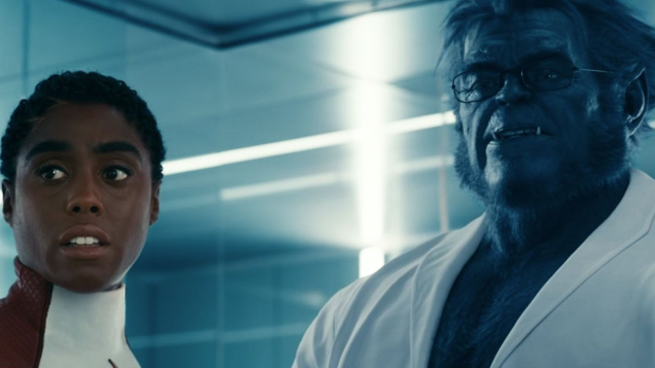 Lashana Lynch and Kelsey Grammer in 'The Marvels'.