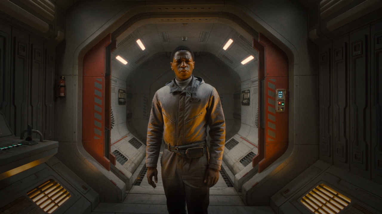 David Jonsson as Andy in 20th Century Studios' 'Alien: Romulus.' Photo courtesy of 20th Century Studios. © 2024 20th Century Studios. All Rights Reserved.