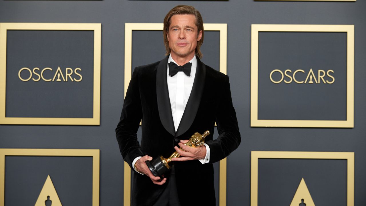 Brad Pitt poses backstage with the Oscar® for Actor In A Supporting Role during the live ABC Telecast of The 92nd Oscars® at the Dolby® Theatre in Hollywood, CA on Sunday, February 9, 2020. Credit/Provider: Nick Agro / ©A.M.P.A.S. Copyright: ©A.M.P.A.S.