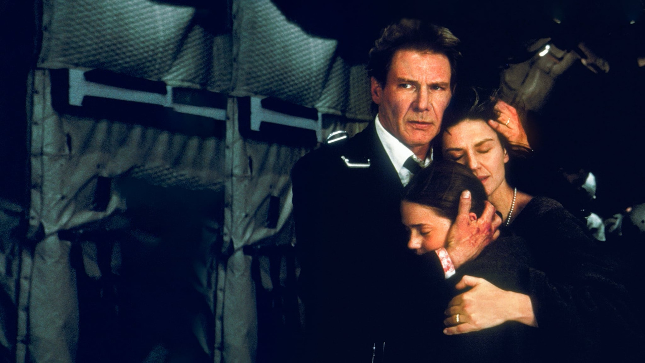 (L to R) Harrison Ford, Liesel Matthews and Wendy Crewson in 'Air Force One'. Photo: Sony Pictures Releasing.