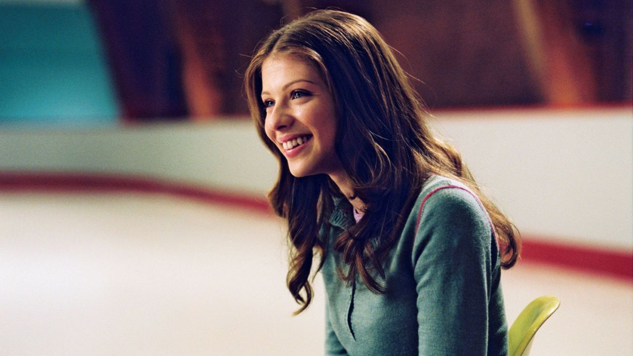 Michelle Trachtenberg and Sarah Michelle Gellar in 'Ice Princess'. Photo: Buena Vista Pictures Distribution.