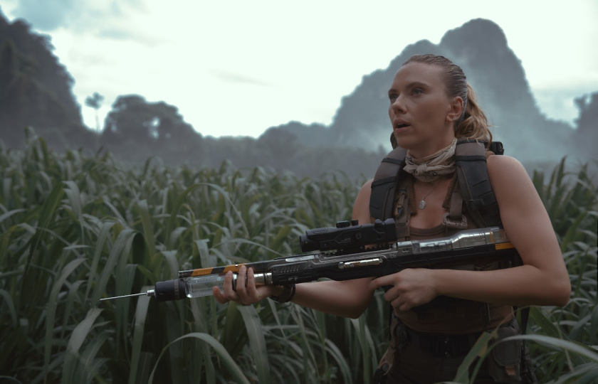 Scarlett Johansson as skilled covert operations expert Zora Bennett in 'Jurassic World Rebirth', directed by Gareth Edwards. Photo: Universal Pictures.
