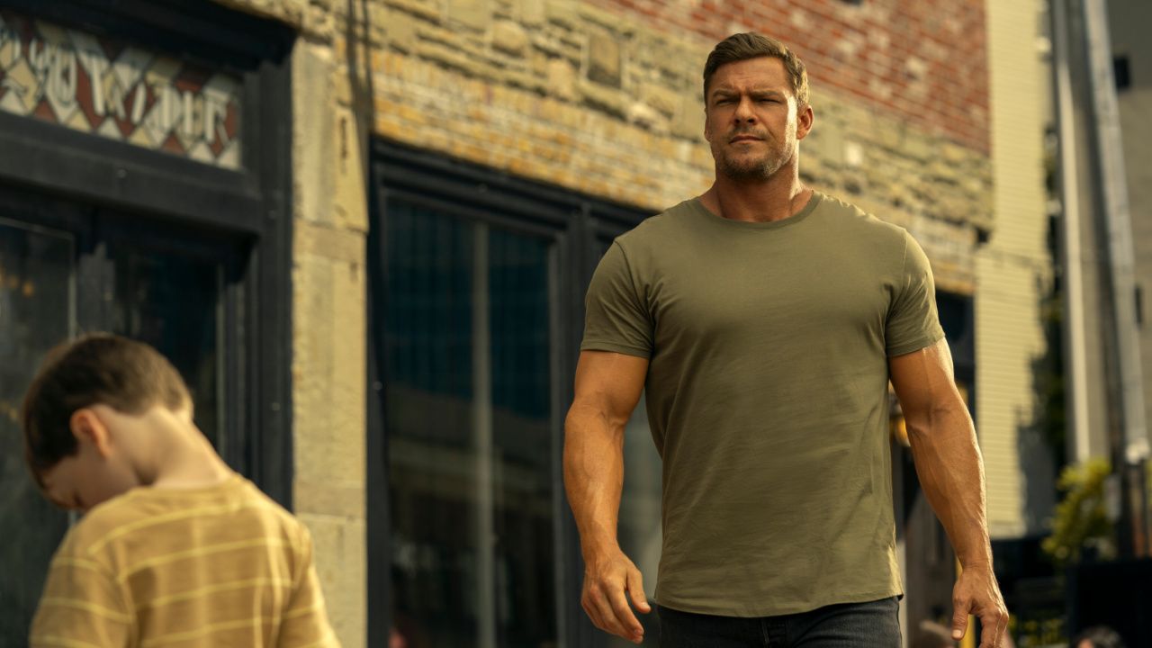 Alan Ritchson (Jack Reacher) in 'Reacher' Season 3. Credit: Jasper Savage/Prime. Copyright: © Amazon Content Services LLC.